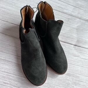 Beek Snipe Ankle Boots